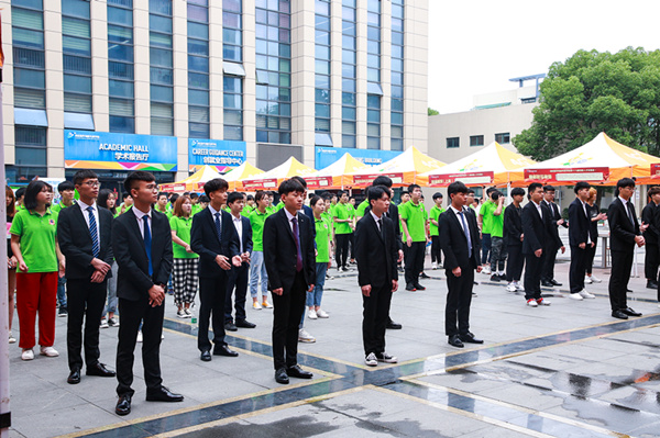 南京新華第十八屆校園人才交流會暨2019年創(chuàng)就業(yè)宣傳周啟動儀式正式啟幕！